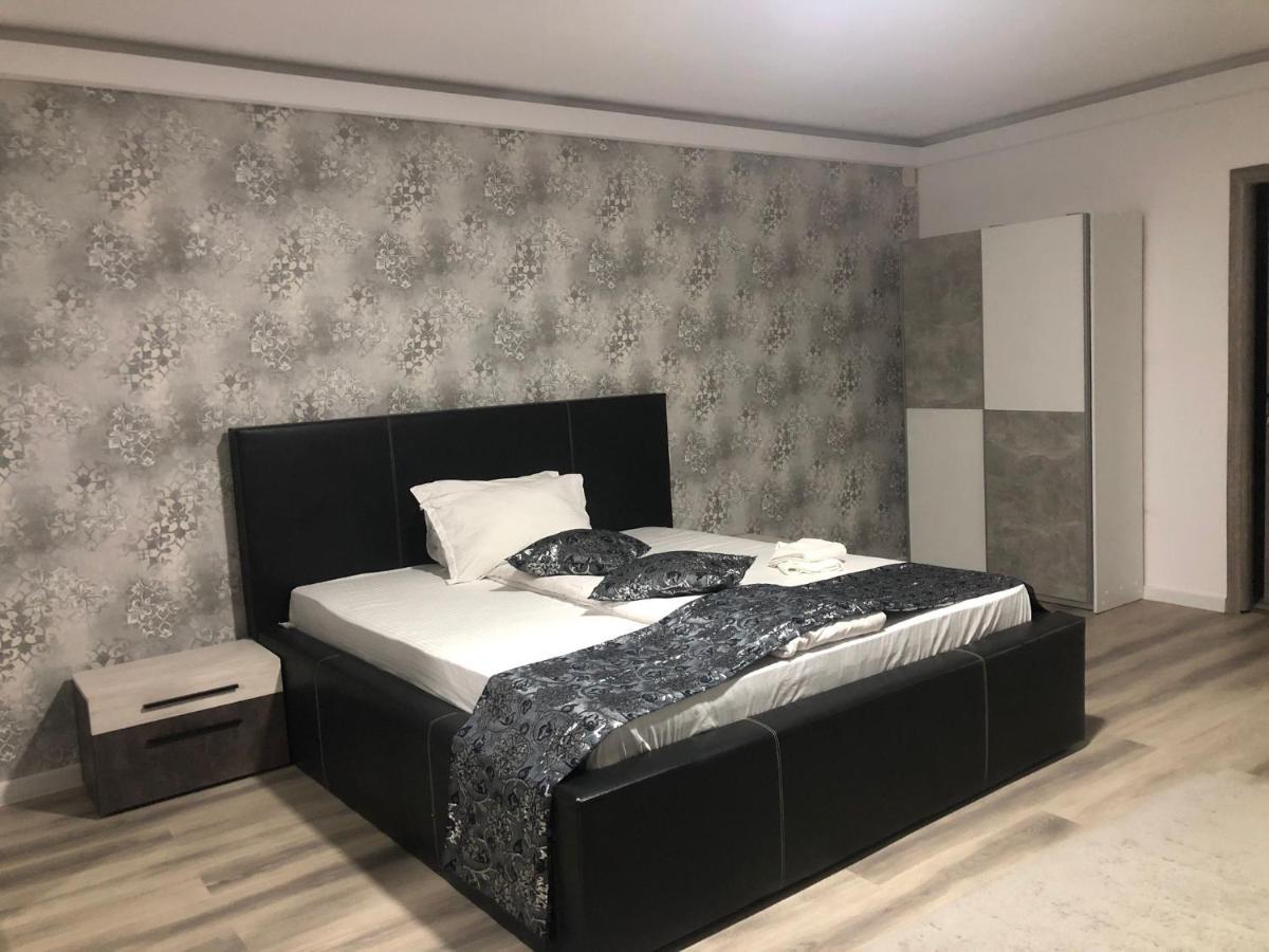 Hotel Aqua Palace Petroszany Zewnętrze zdjęcie